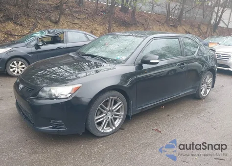 2011 Scion Tc z USA, uszkodzony, nr VIN JTKJF5C79B3018581